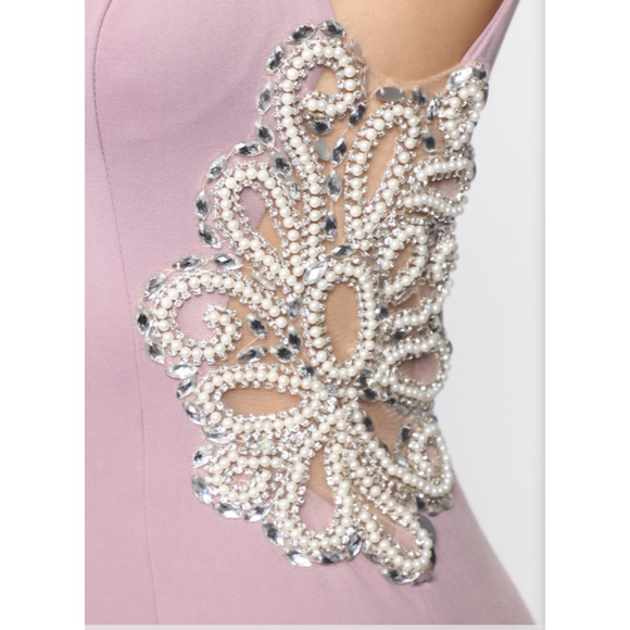 🎊🎉 beautiful mauve formal gown - Picture 3 of 5